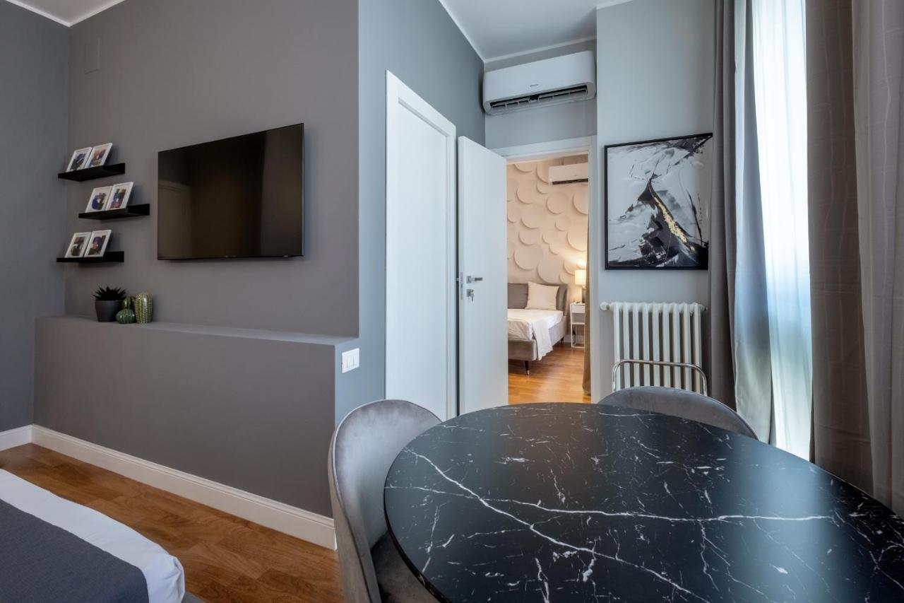 Sweet Life 2 Luxury And Design Apartment Bari Exterior foto