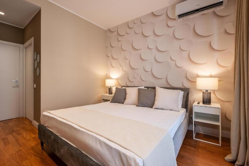 Sweet Life 2 Luxury And Design Apartment Bari Exterior foto